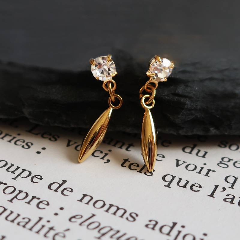 ピアスみたいなイヤリング 純チタンピアス ジュエリー 送料無料