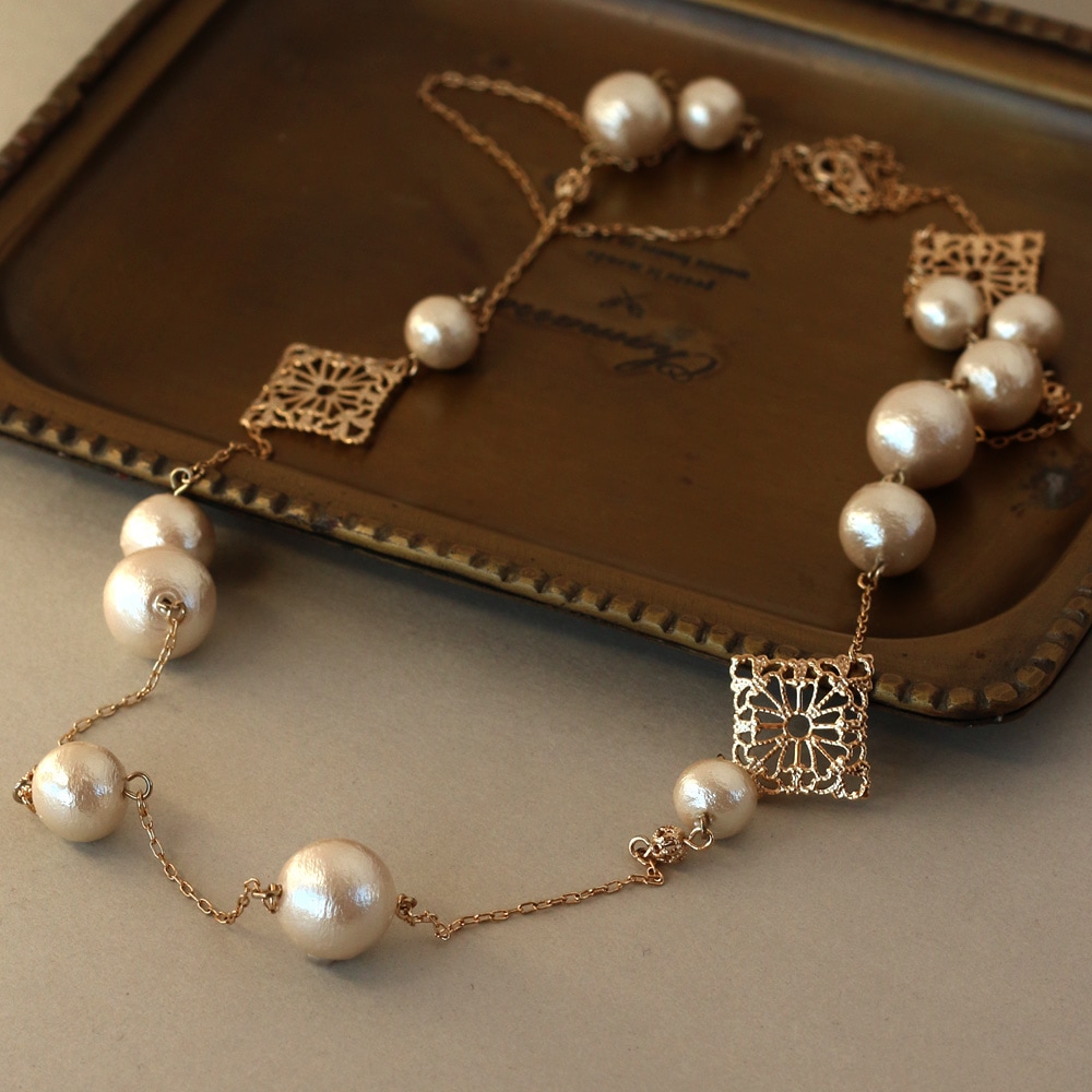 日本製 送料無料 コットンパール透かしモチーフロングネックレス