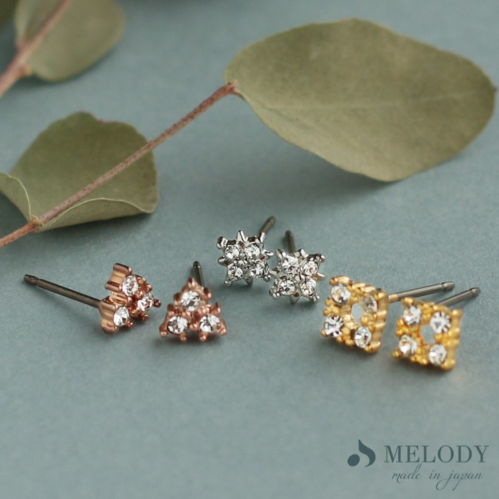 ピアス 純チタン プチピアス ストーン フラワー キャッチタイプ