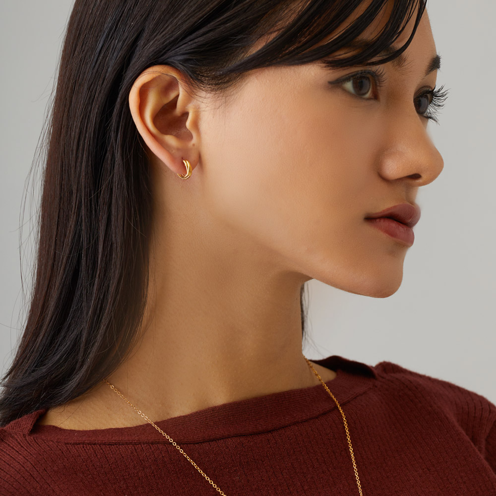 送料無料 日本製 シンプル 3連 フープ ピアス セラミック ピアス K18