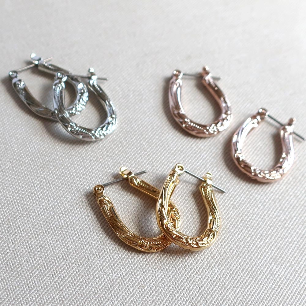 ゴールデンオブシディアン スクロール ピアス ゴールデンオブシディアン スクロール ピアス ゴールデン