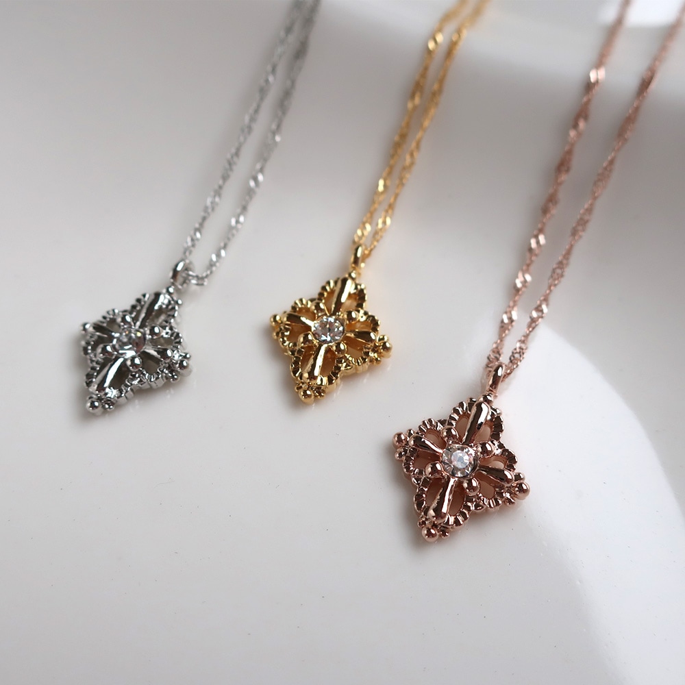 あ*ち様 説明文必読‼️18kゴールド 編み込みデザイン ネックレス 18