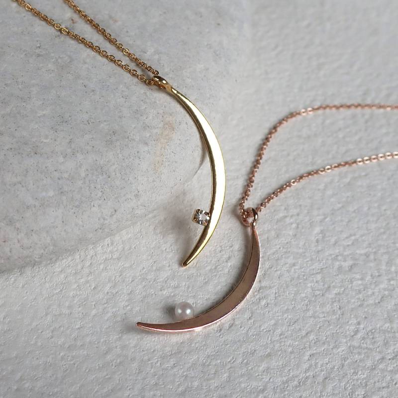  三日月crescent moonネックレス