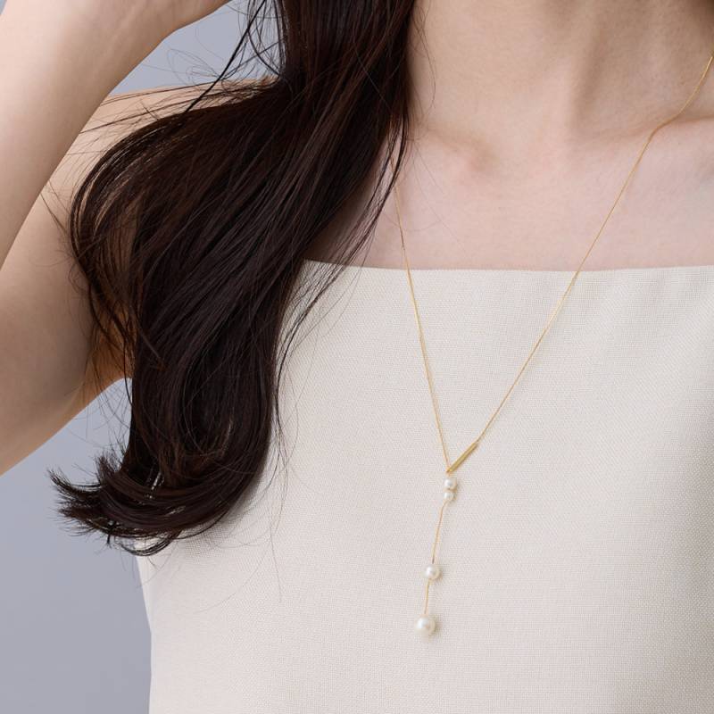 e.m. バロックパール付きシルバーネックレス ラリエット Y字 e.m. バロックパール付きシルバーネックレス ラリエット Y字