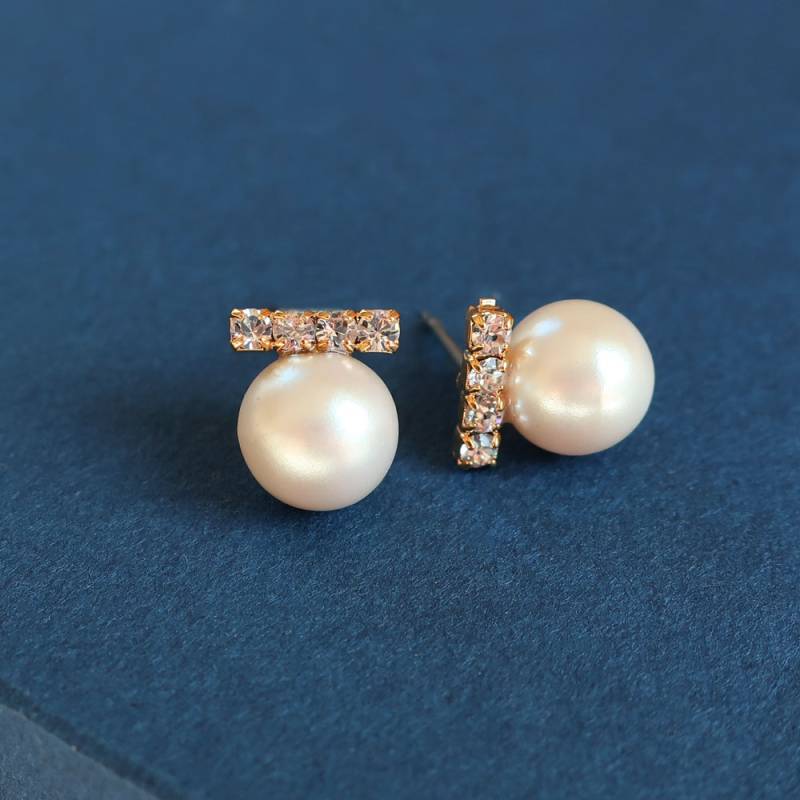 日本製 Bijou Bar Pearl Earrings
