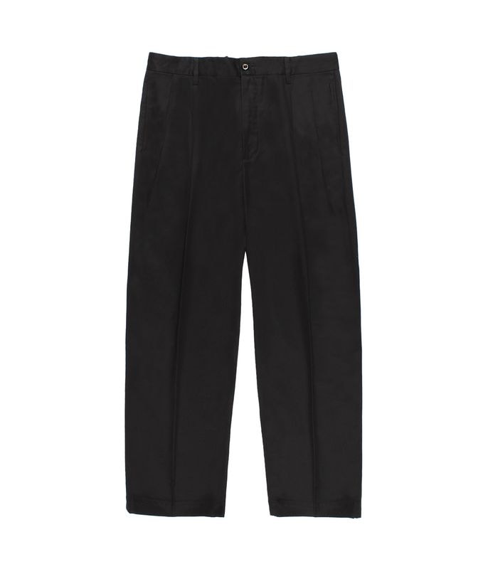 DOUBLE PLEATED CHINO TROUSERS【BLACK】