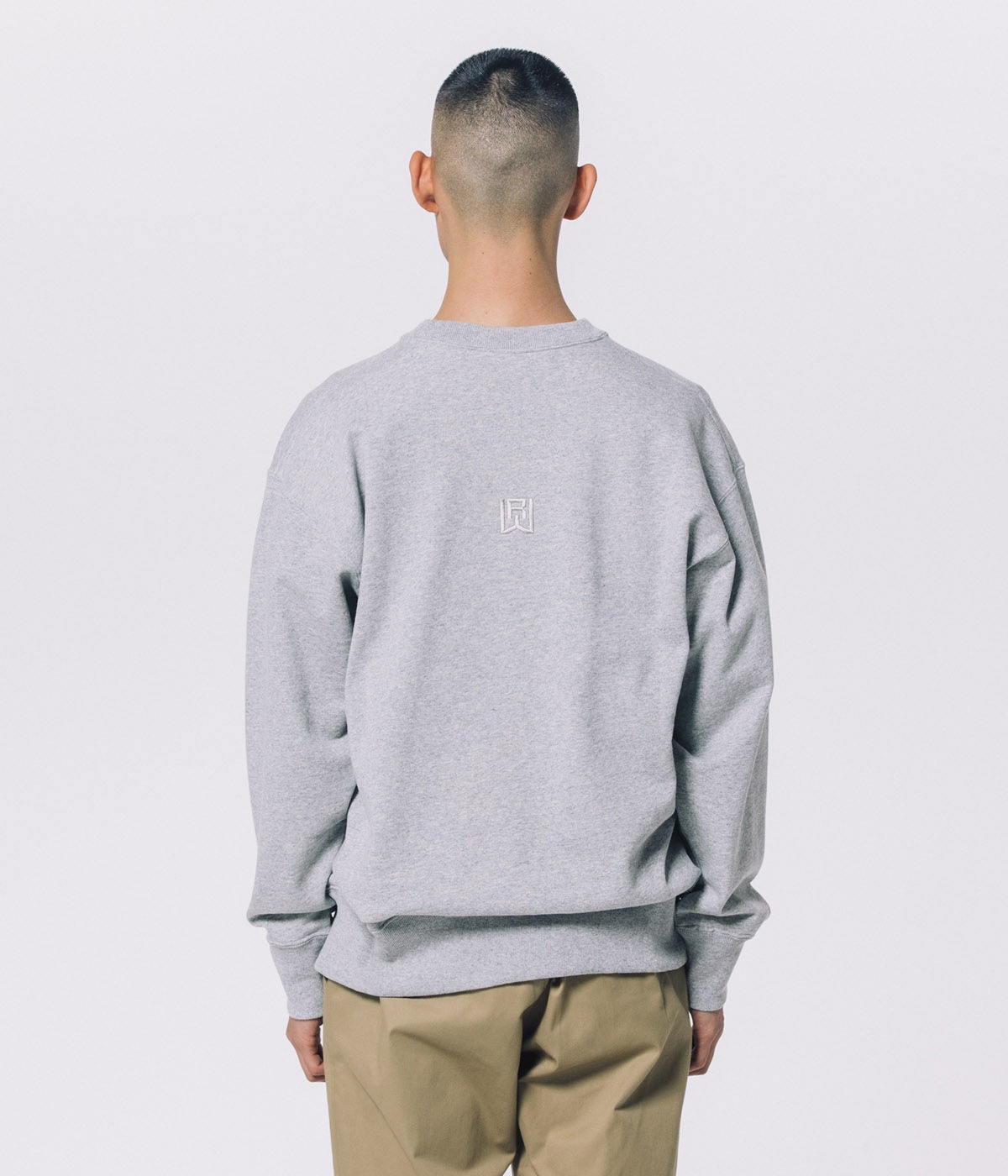 THREE LINE SWEATER【GRAY】
