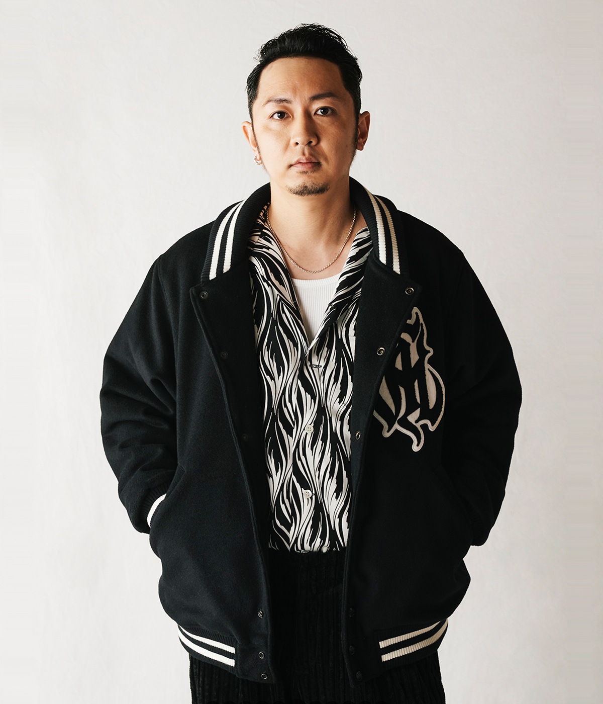 FEATHER PATTERN L/S SH【2 Colors Available】