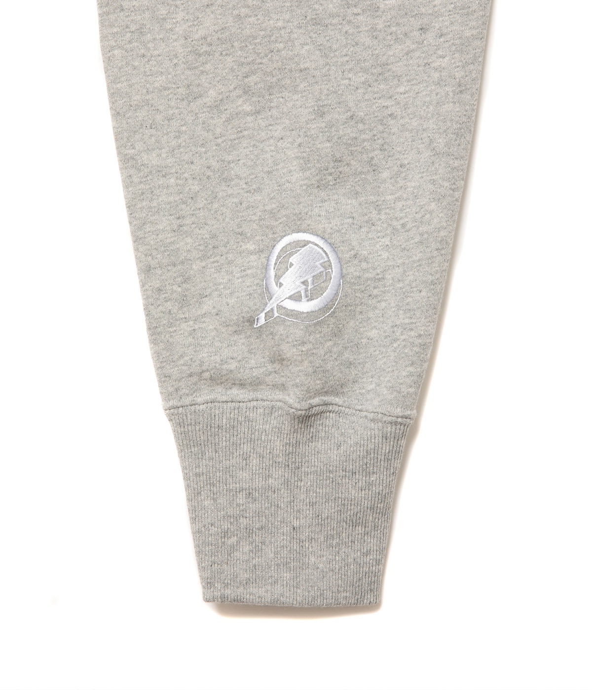 PATCH B.D SWEATER【GRAY】