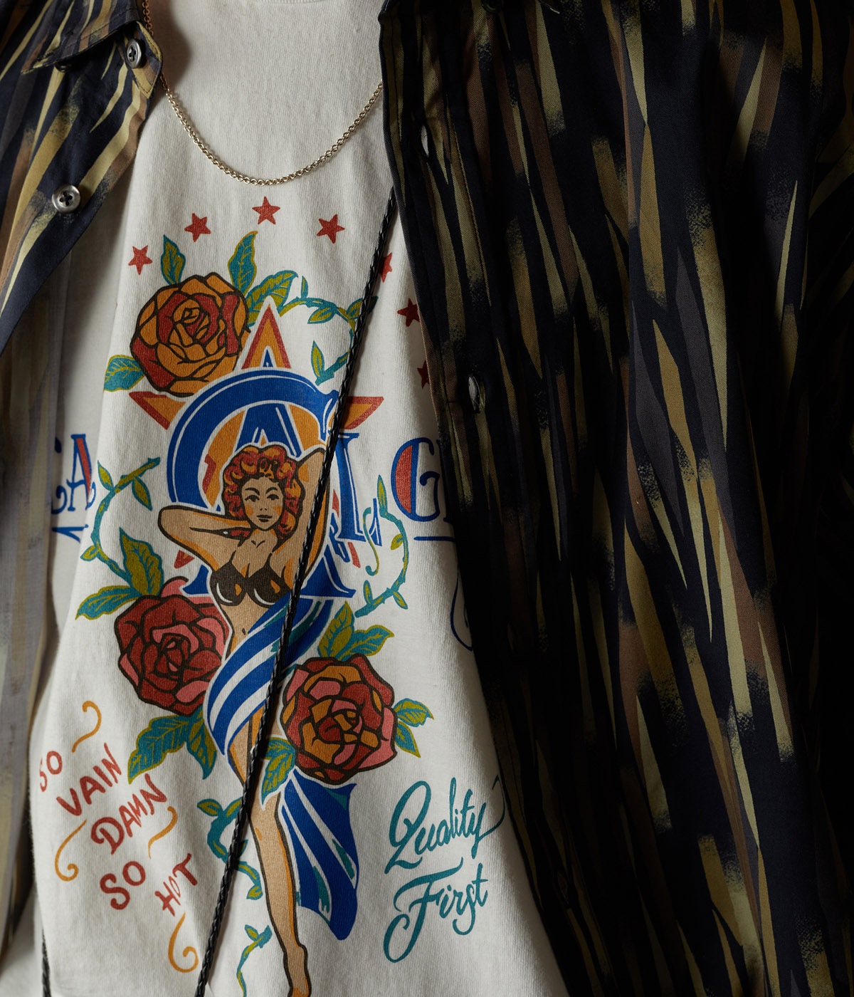 BINDER NECK SYNDICATE RETRO GIRL VINTAGE T-SHIRT -NATURALLY PAINT DESIGN-【2 Colors Available】