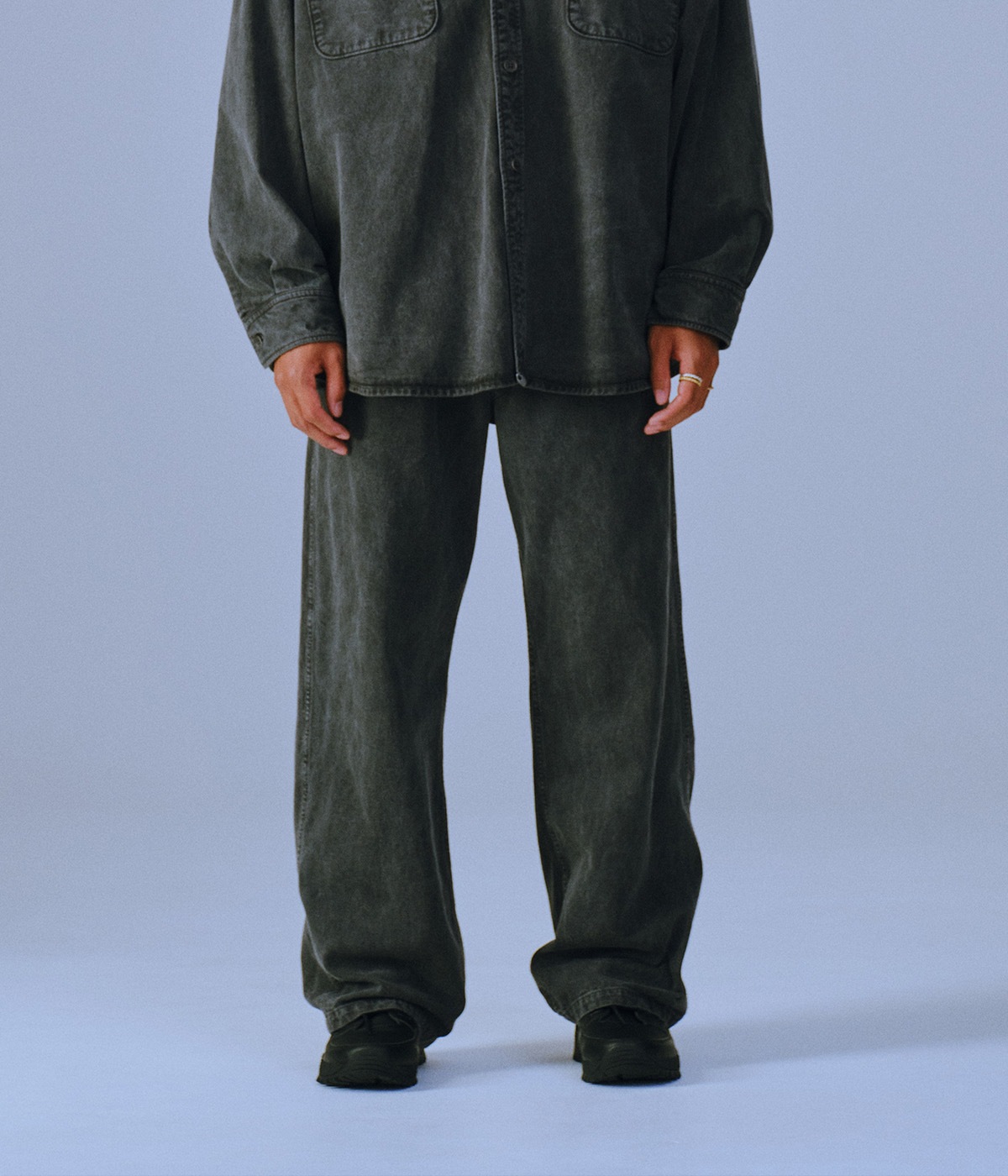 Pigment Dyed Hard Twisted Yarn Easy Pants【BLACK】｜COOTIE 