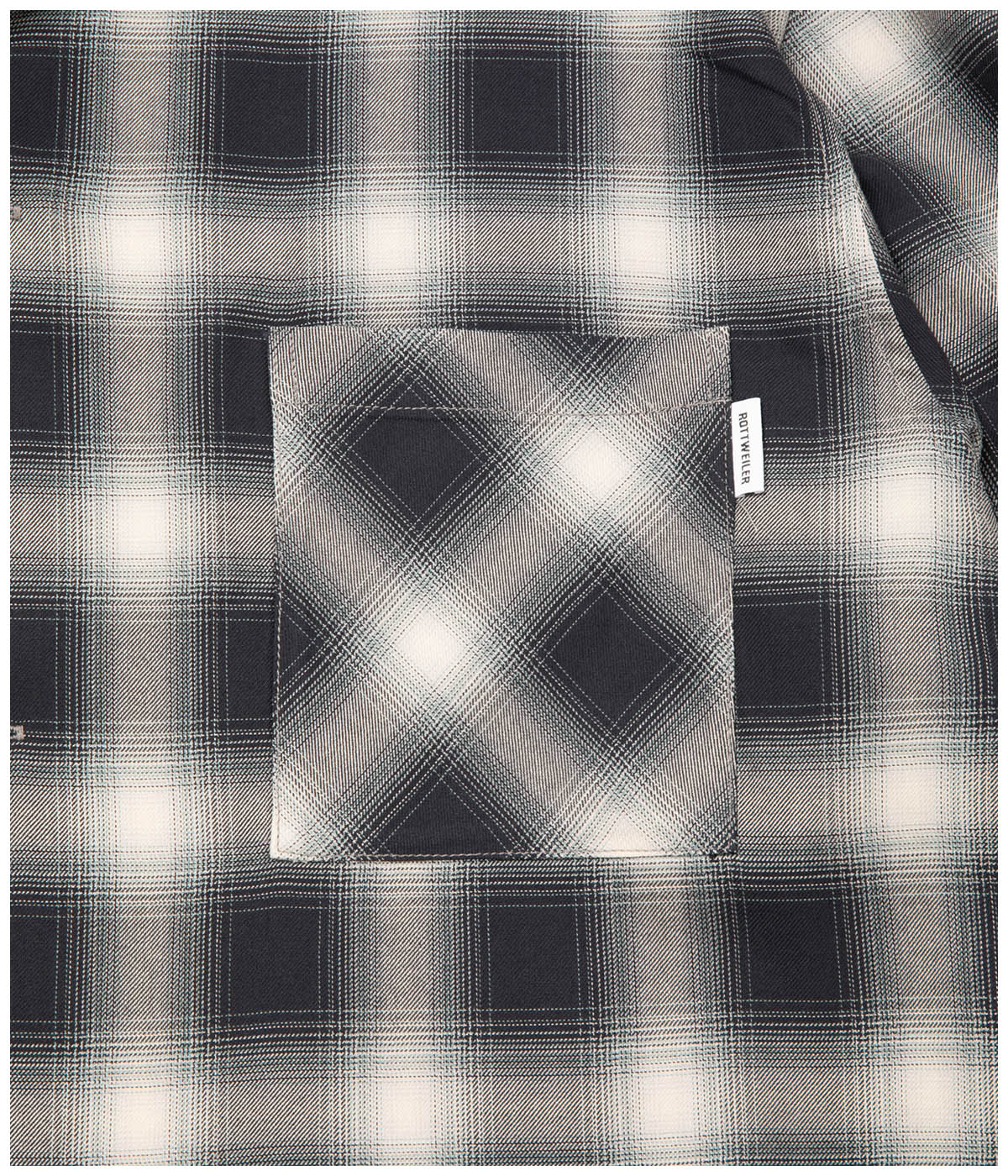 R9 OMBRE CHECK SHIRT【BLACK】