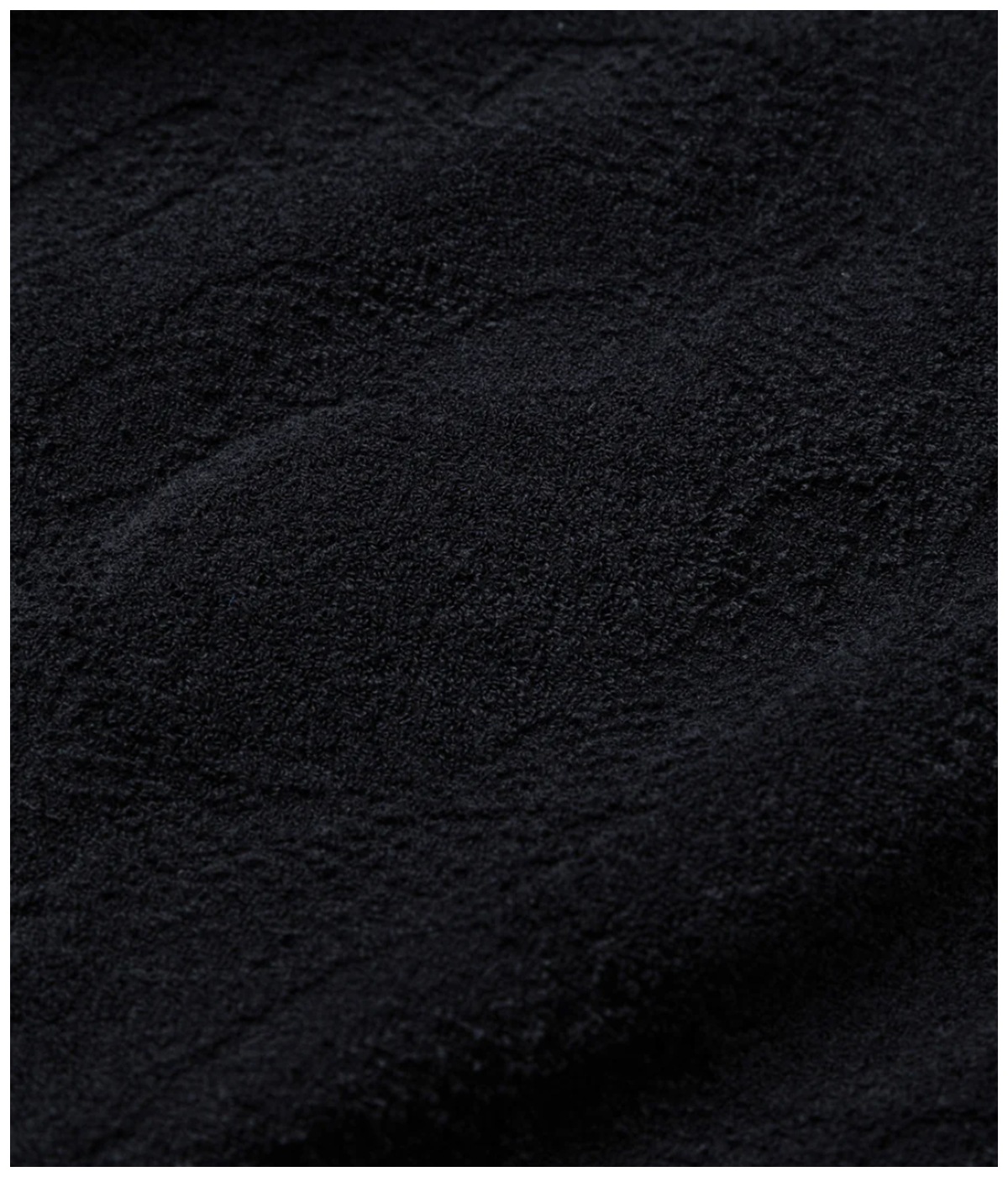 SNAKE PATTERN JACQUARD PILE POLO【BLACK】