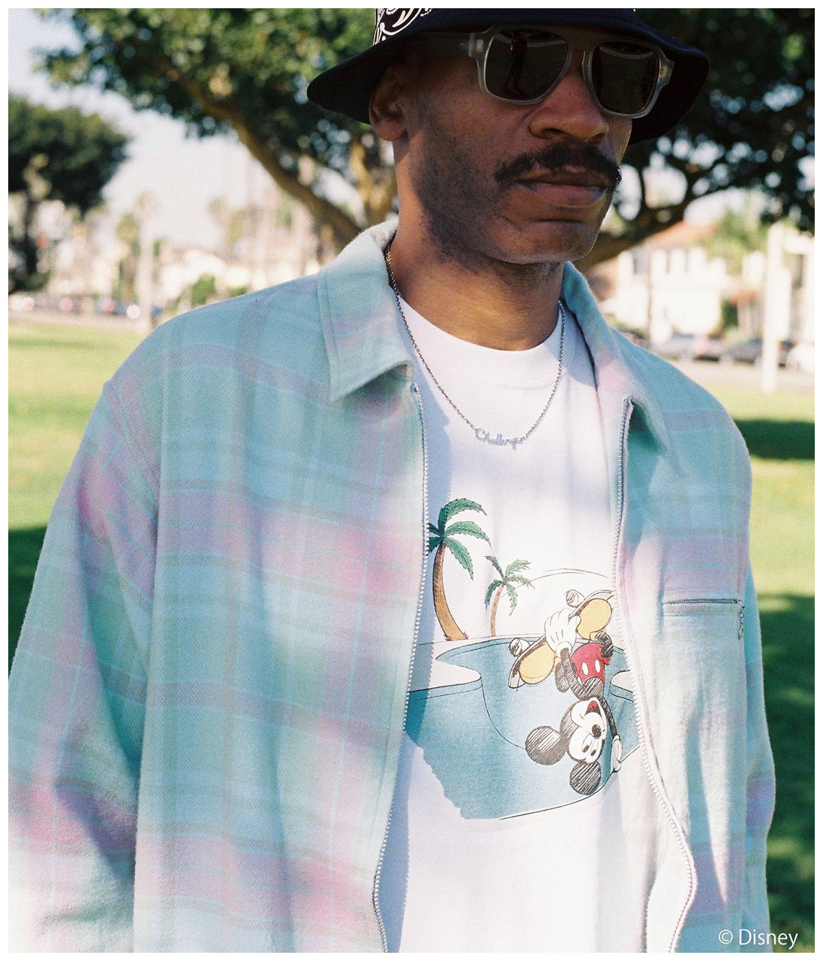 MICKEY MOUSE HAND PLANT TEE【WHITE】｜CHALLENGER｜MELTING