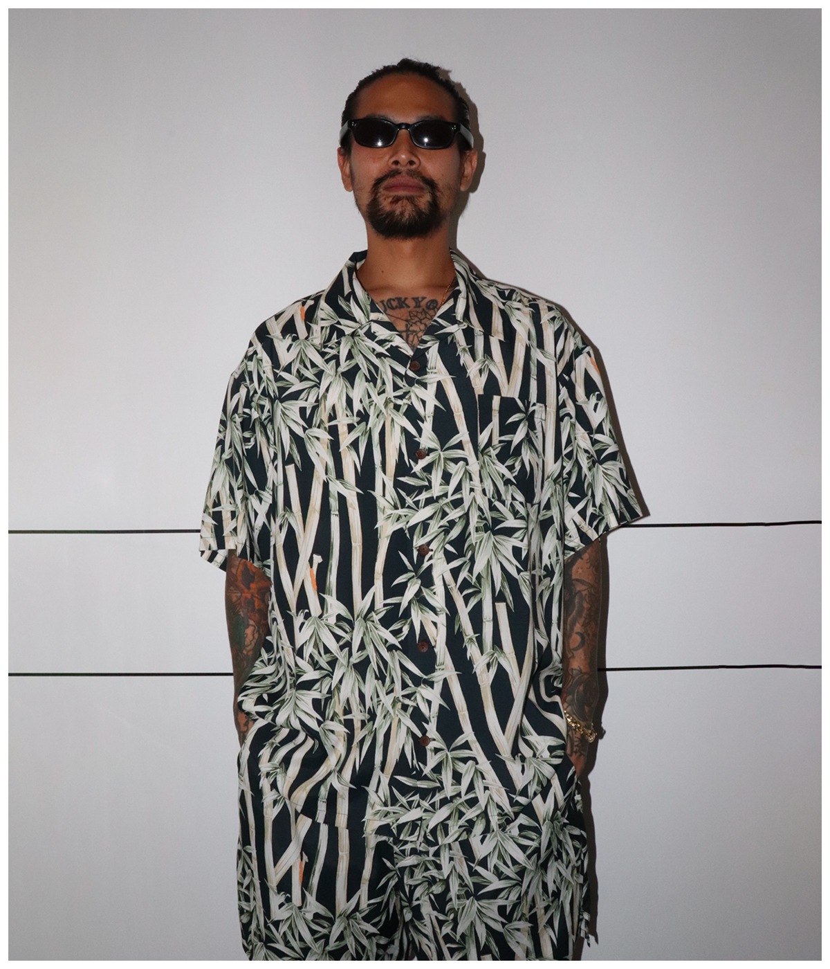 BIG BAMBOO HAWAIIAN SHORTS【BLACK】