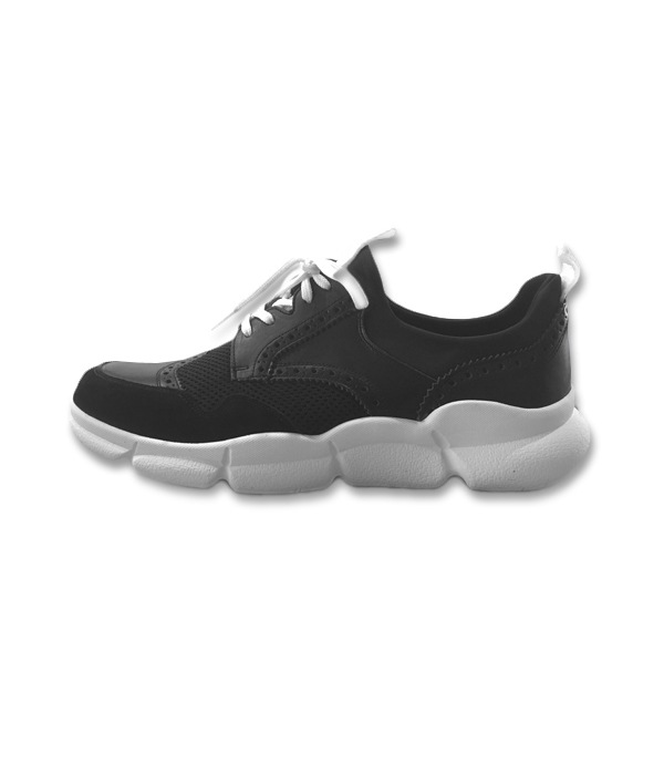 Hiroshi Tsubouchi × TSJ WINGTIP SNEAKER