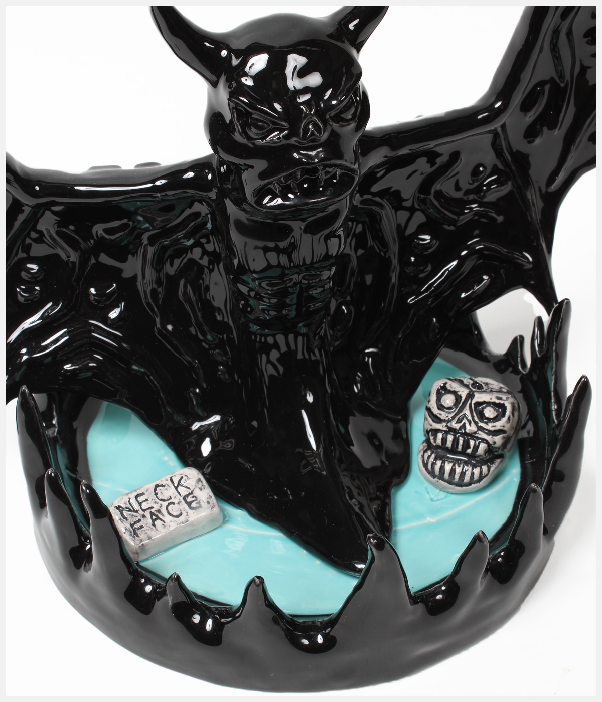 NECKFACE WACKO MARIA お香立て ワコマリア\u201c両手を広げたデビル\u201dのセラミック製お香立て、ネック