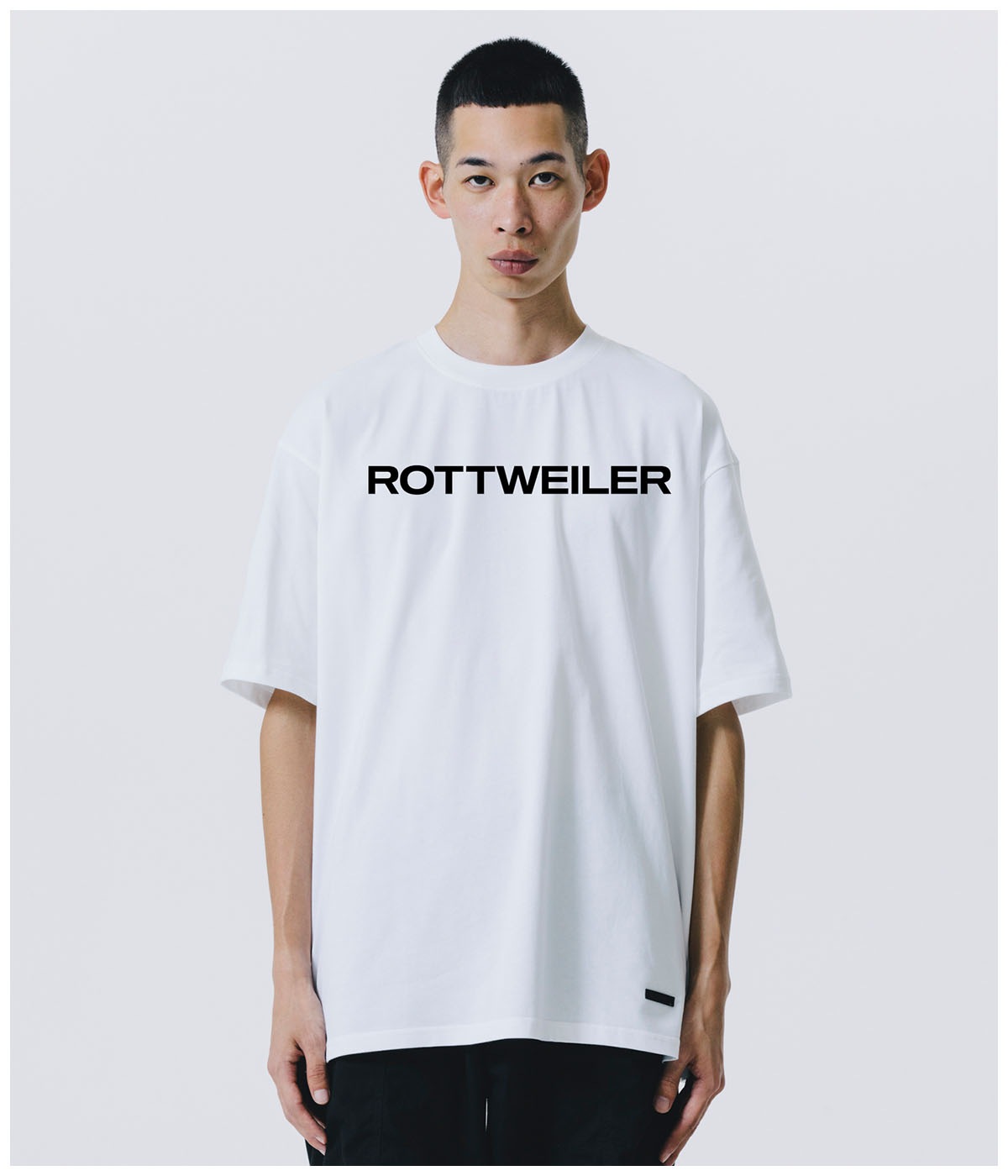R9 LOGO TEE【WHITE】｜ROTTWEILER｜MELTING POT（正規取扱店・通販）