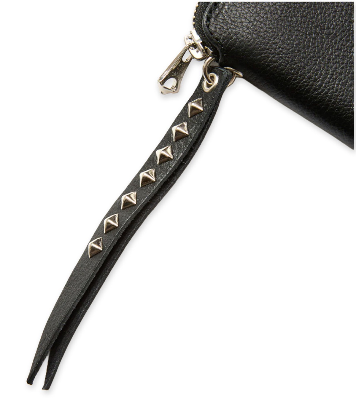 PLANE LEATHER ZIP MULTI WALLET -STUDS CHARM-【BLACK】｜CALEE