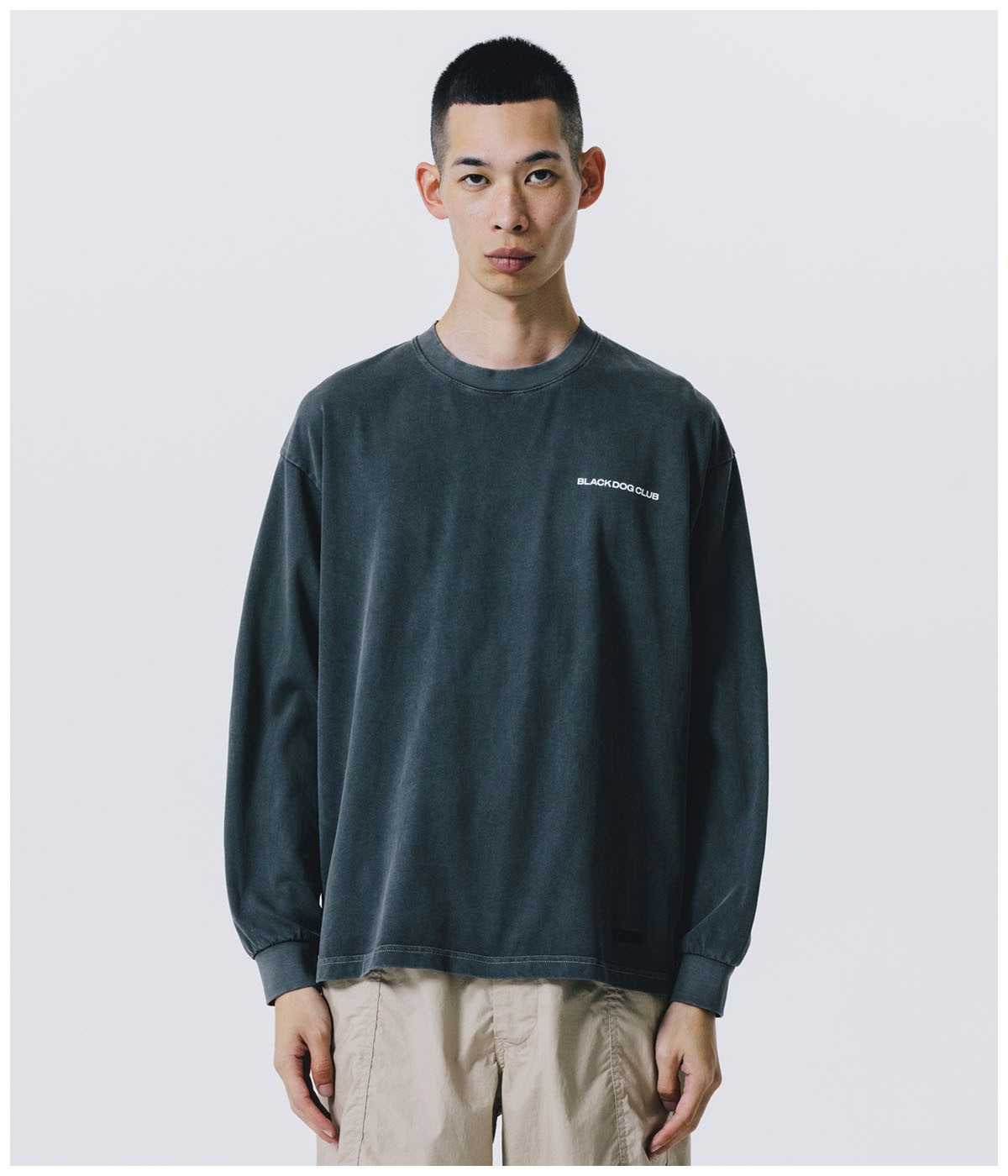 R9 PIGMENT LS TEE【CHARCOAL】
