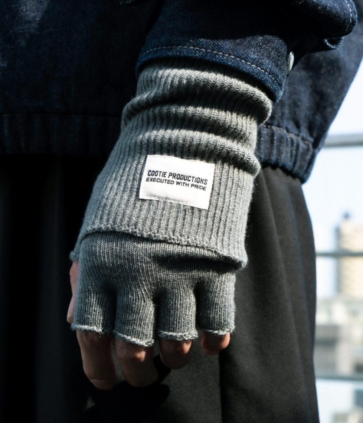 Fingerless Cuffed Knit Glove【2 Colors Available】｜COOTIE