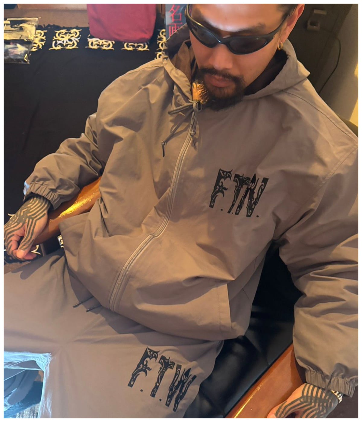 BORNEO F.T.W. NYLON WINDBREAKER【GRAY】｜exodus brand™｜MELTING