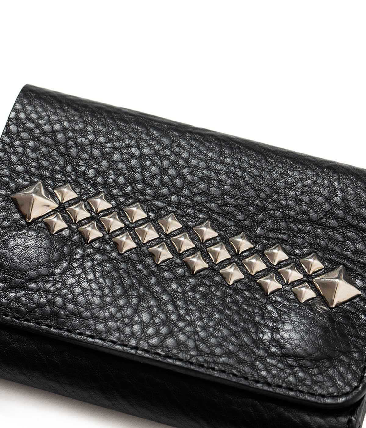 STUDS LEATHER FLAP HALF WALLET【BLACK】