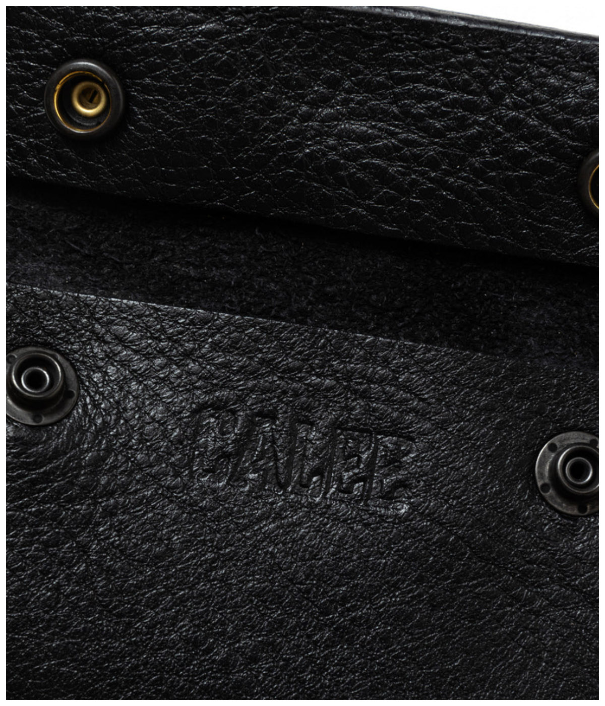 STUDS LEATHER KEY CASE【BLACK】