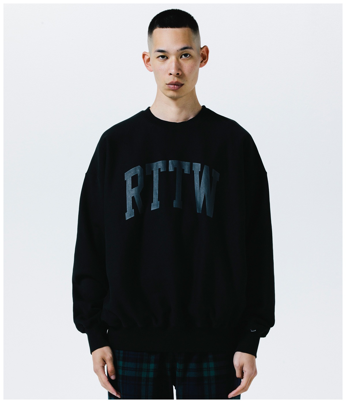 R9 RTTW SWEATER【BLACK】
