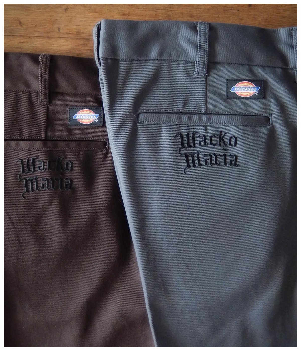DICKIES / PLEATED TROUSERS【BROWN】