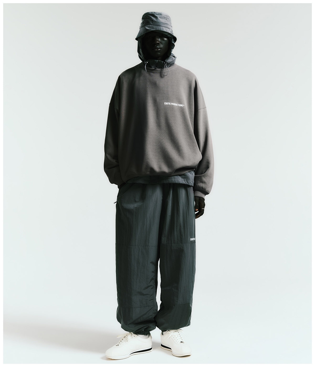 ち*る様 [レア物] COOTIE Dry Tech Sweat Crew kj ち*る様 [レア物] COOTIE Dry Tech Sweat Crew kj