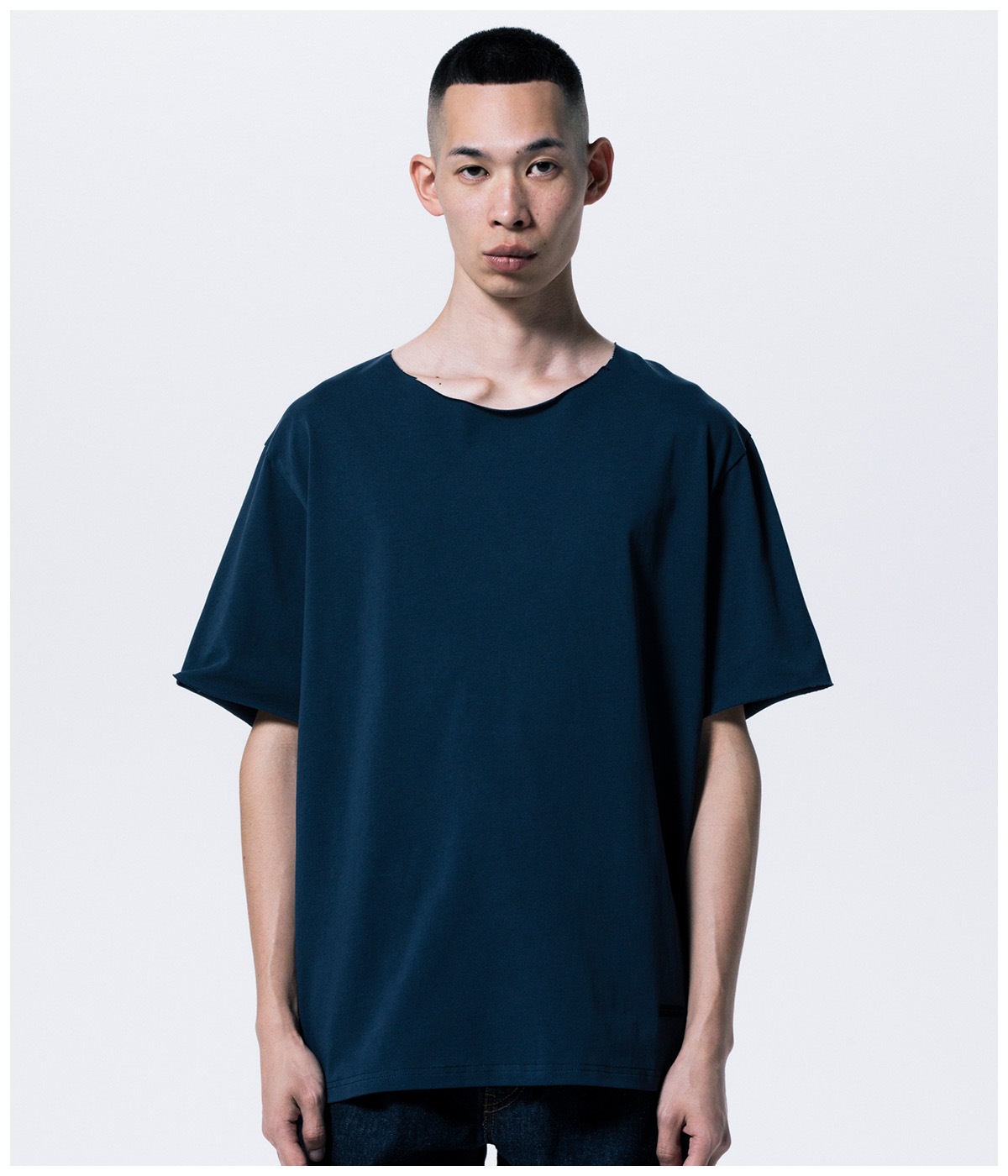 R9 CUTOFF TEE【NAVY】
