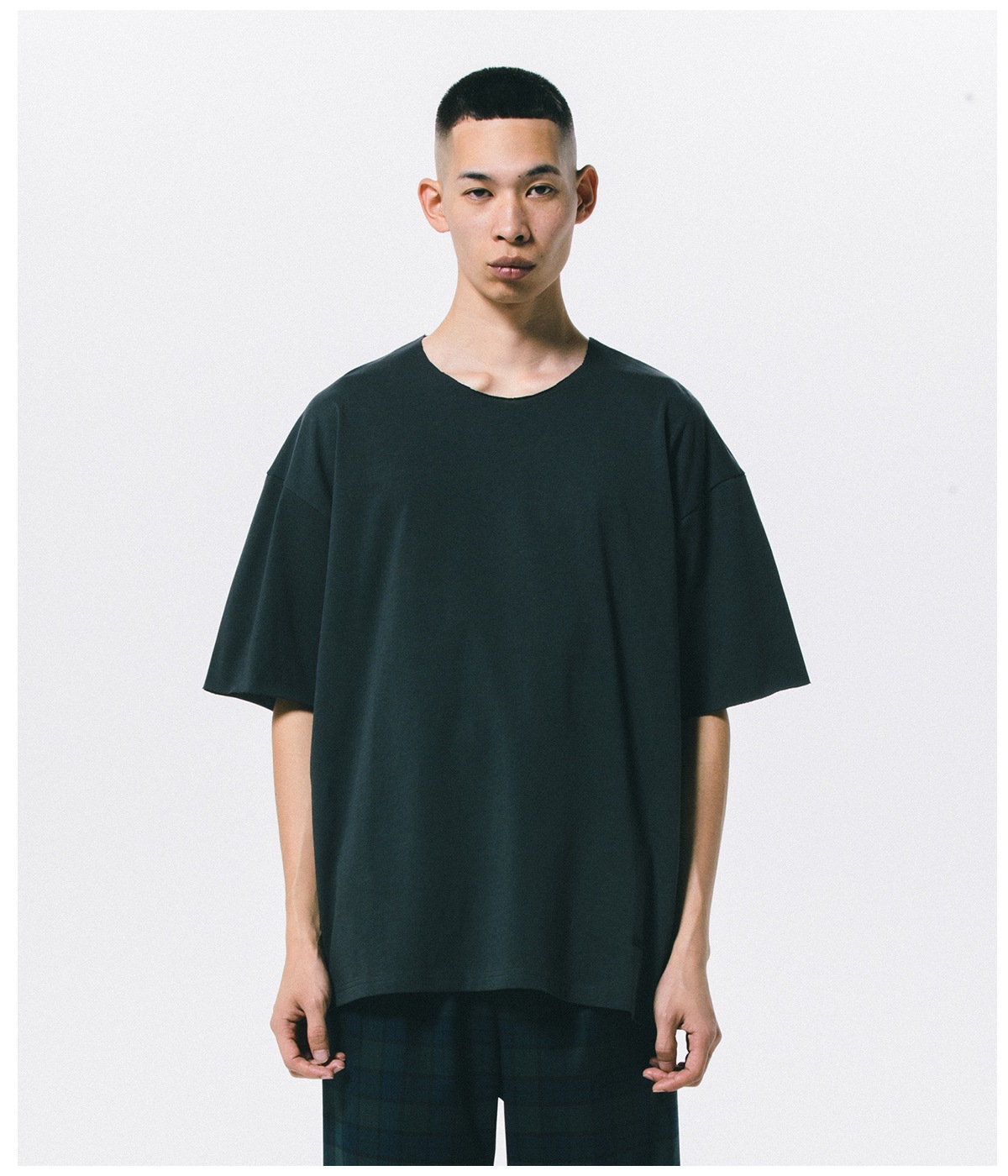 R9 CUT OFF TEE【3 Colors Available】