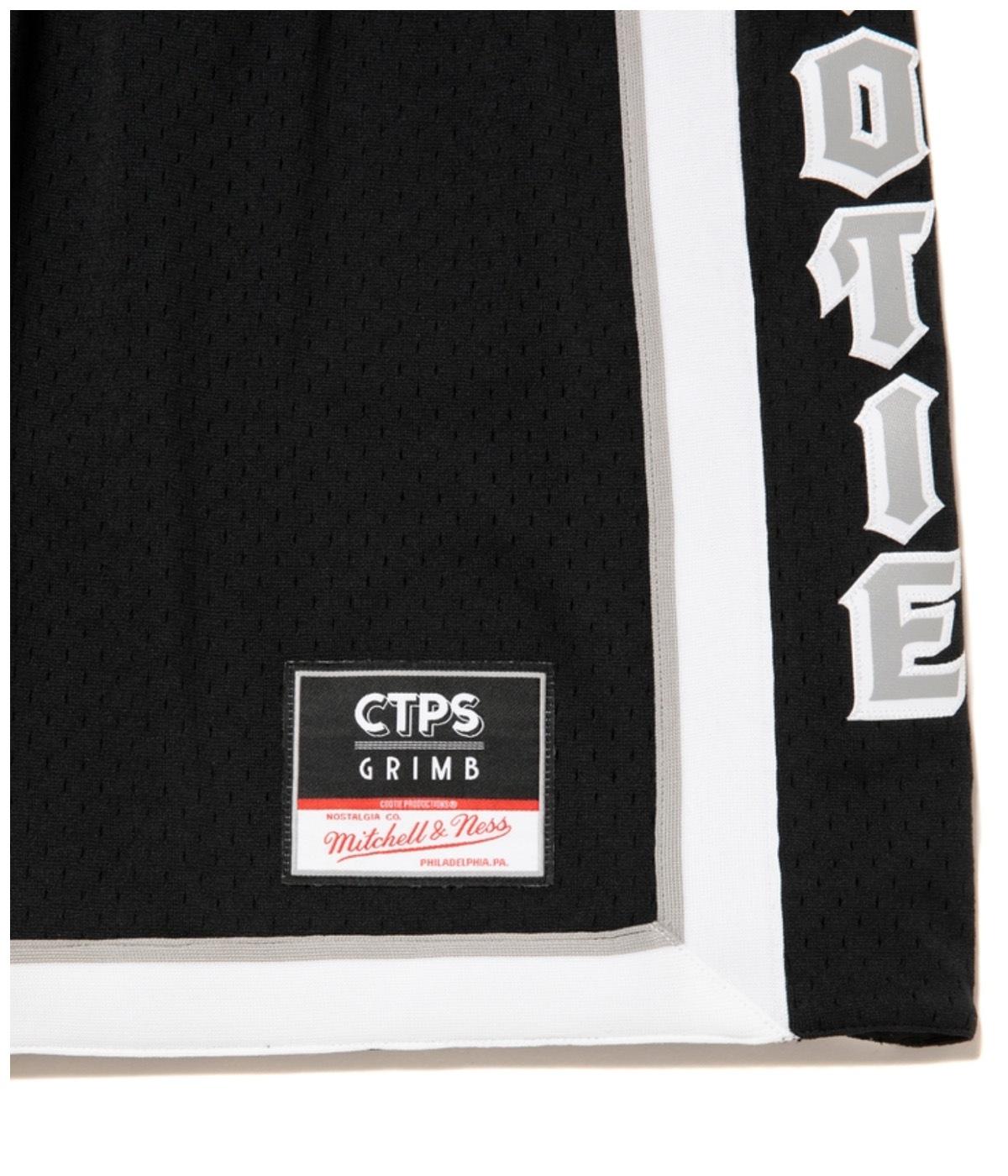 Mitchell & Ness / GAMEDAY SHORTS【BLACK】