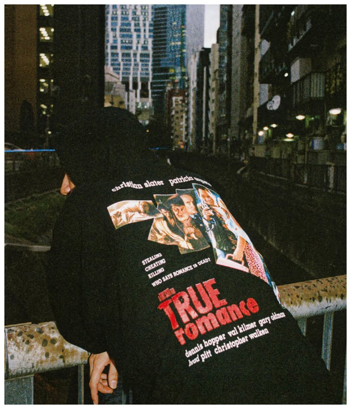 TRUE ROMANCE / WASHED HEAVY WEIGHT HOODED SWEAT SHIRT【BLACK】