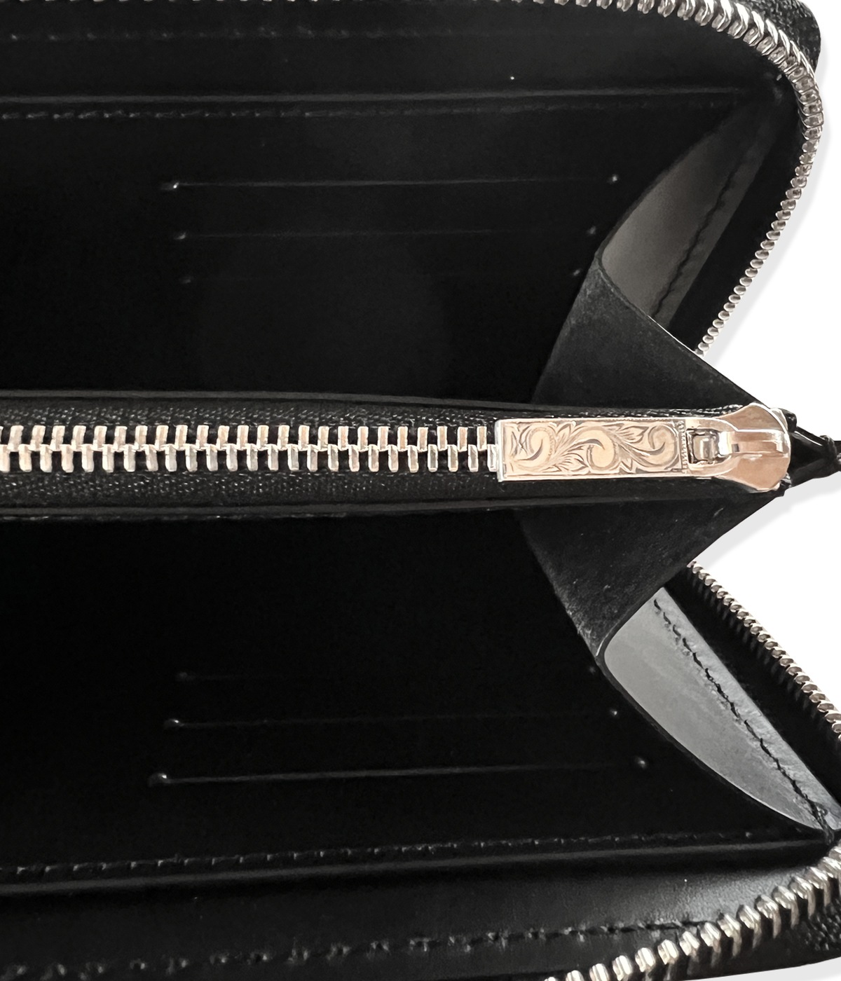 Round Zip Long Wallet (Smooth Leather)【BLACK】