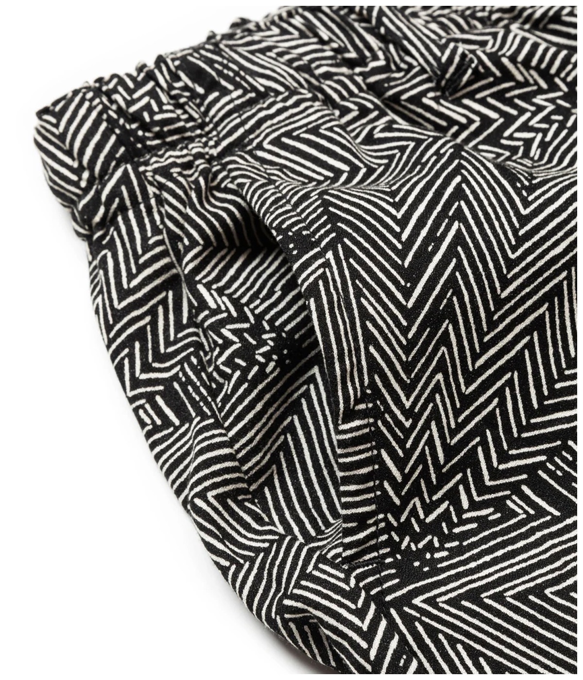 P/R GEOMETRIC PATTERN EASY TROUSERS【BLACK】