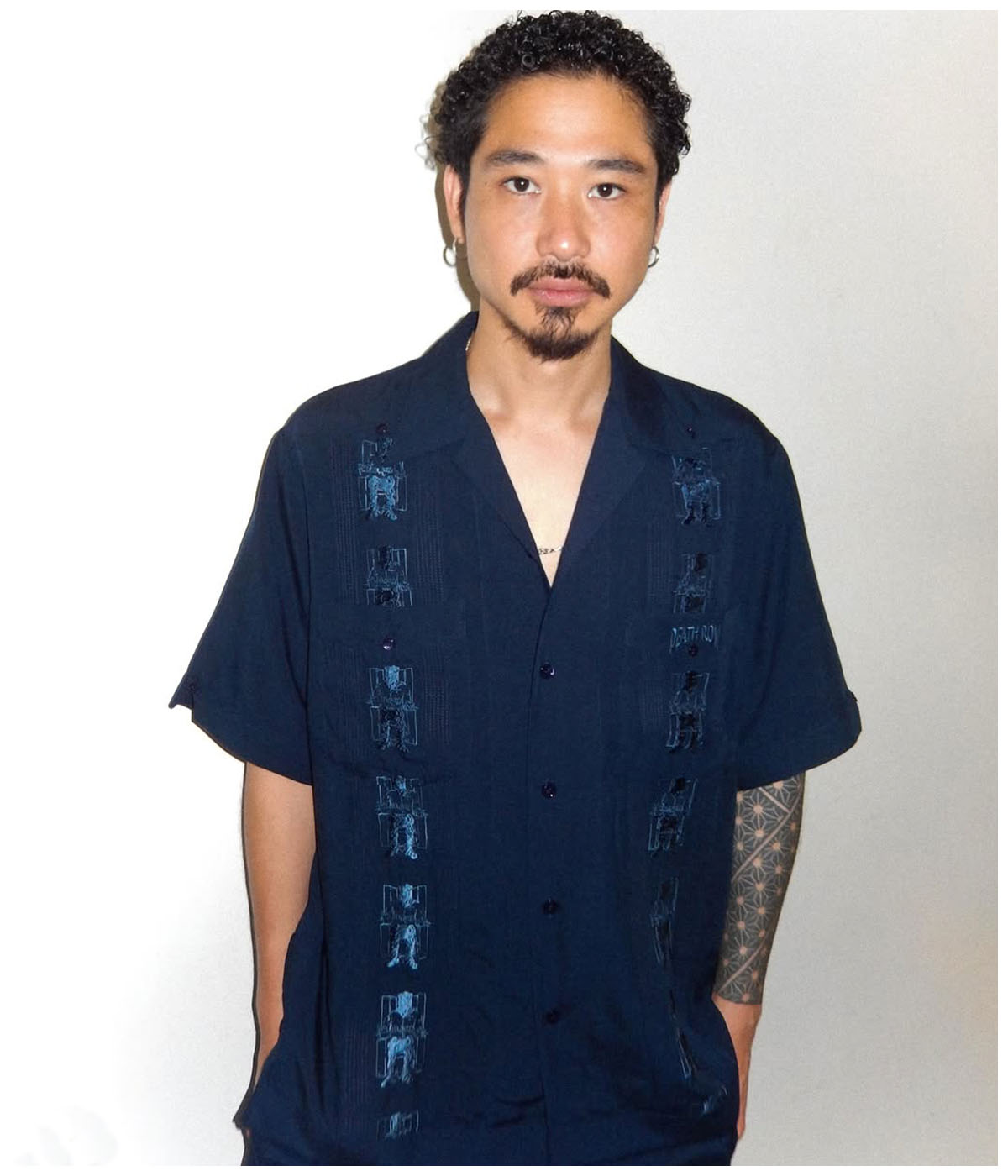 DEATH ROW RECORDS / CUBA SHIRT【NAVY】