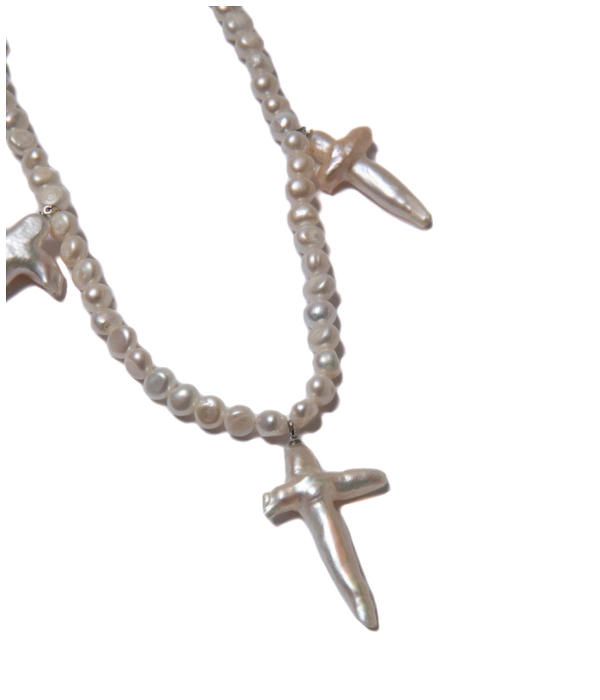 Distortion Cross Pearl Necklace (Type-2)【WHITE】｜COOTIE