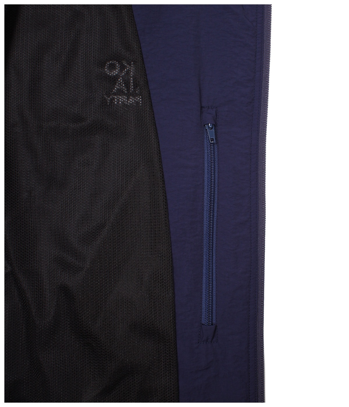 UMBRO / TRACK JACKET【NAVY】