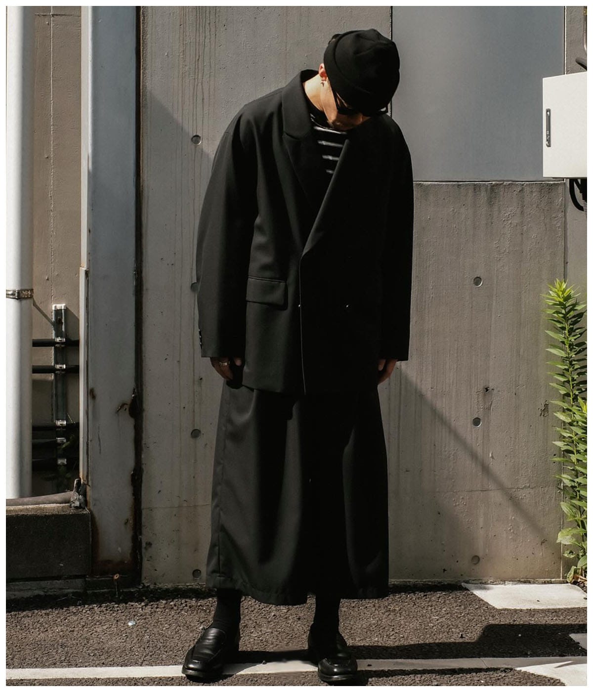 T/W Saxony Shin Cut Wide Easy Trousers【BLACK】｜COOTIE