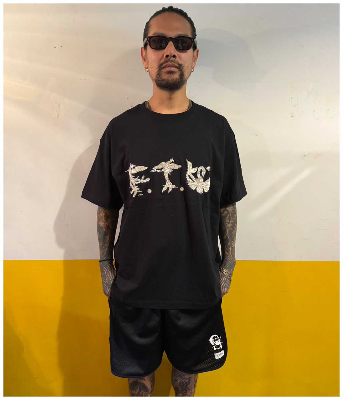 PHOENIX F.T.W. T SHIRT【BLACK】