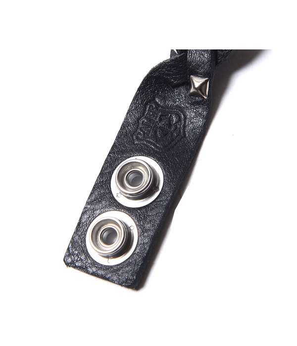 STUDS LEATHER BRACELET