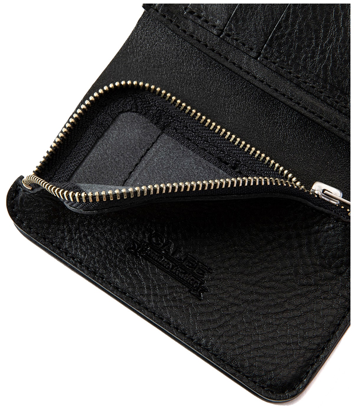 SILVER STAR CONCHO FLAP LEATHER HALF WALLET【BLACK】｜CALEE