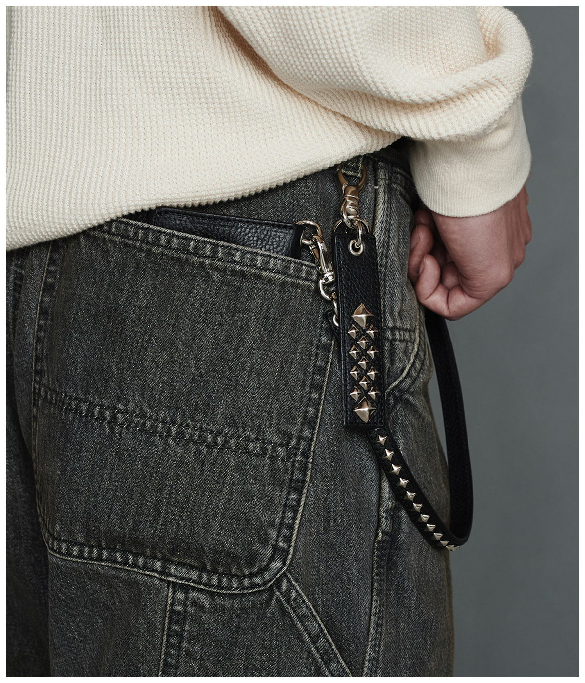 STUDS LEATHER ASSORT KEY RING -TYPE-C-【BLACK】｜CALEE｜MELTING