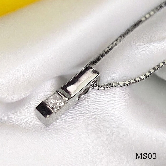 【MS03/K10WG】遺骨ペンダント・完全防水 メモリアルジュエリーMS03 素材：10Kホワイトゴールド・プリンセスカットダイヤモンド ＊チェーン別売選択式