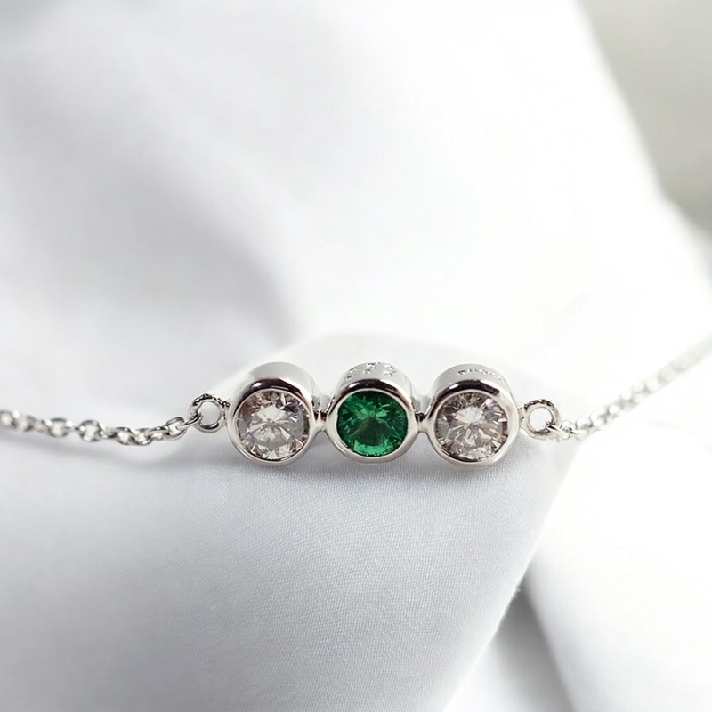 【MB02/Pt900】メモリアルブレスレット 完全防水樹脂埋封ジュエリー プラチナ×誕生石3mm×３石