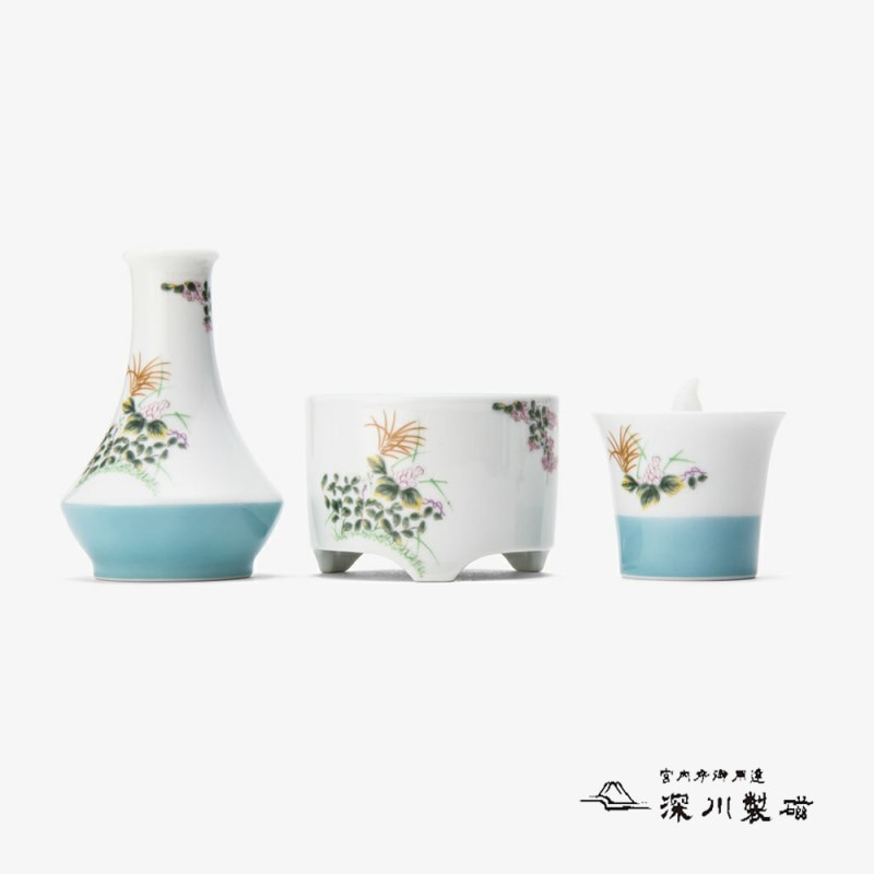 花生、線香立、ロウソク立の3具足がセットになった萩の花絵付けの３点セット 深川製磁製　三具足『萩花見』仏具３点セット