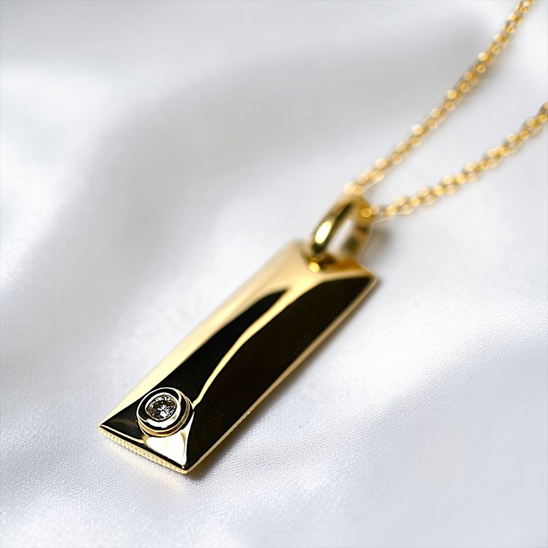 LC03 (18KYG×誕生石) [遺骨ペンダント・樹脂タイプ完全防水]  メモリアルジュエリー チェーン別売選択式