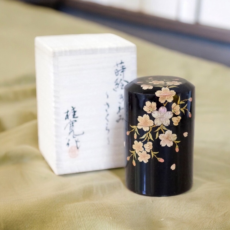 手元供養・高級ミニ骨壷(骨壺) 木製本漆　蒔絵極み（きわみ）シリーズ さくら